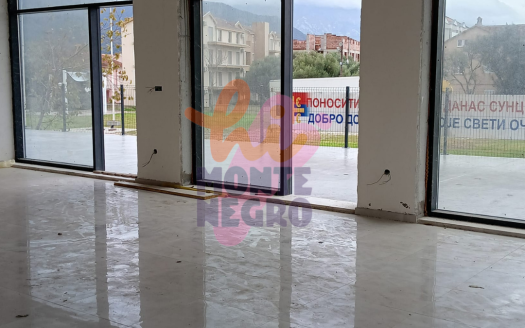 Herceg Novi / Bjela: 112 m² Commercial Property Opportunity! HMN0007522